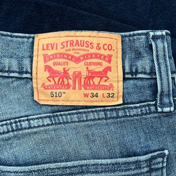 Levi’s 510 Jeans - Picture 2 of 5